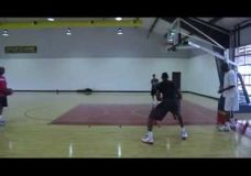 LeBron James treniruojasi kartu su Hakeem Olajuwon II dalis
